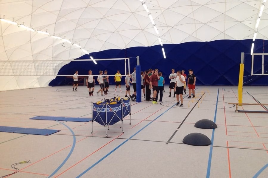 PARANET Traglufthalle Schulsport