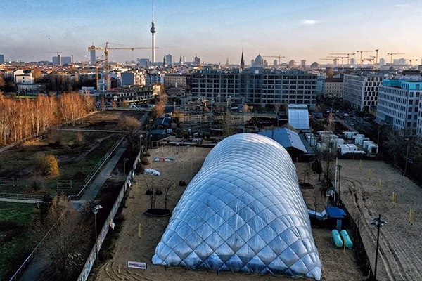 Traglufthalle in Berlin