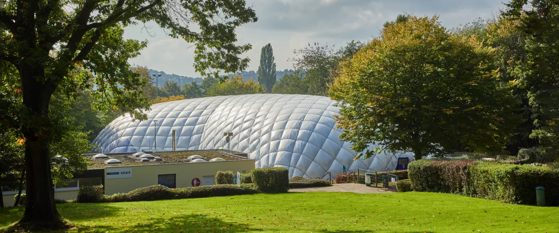 Gewächshallen beheizt mit Traglufthallen von PARANET