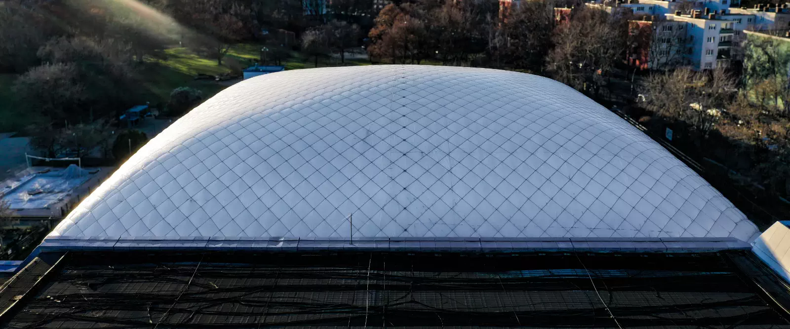 PARANET – Ihr Experte für Traglufthallen aus Berlin